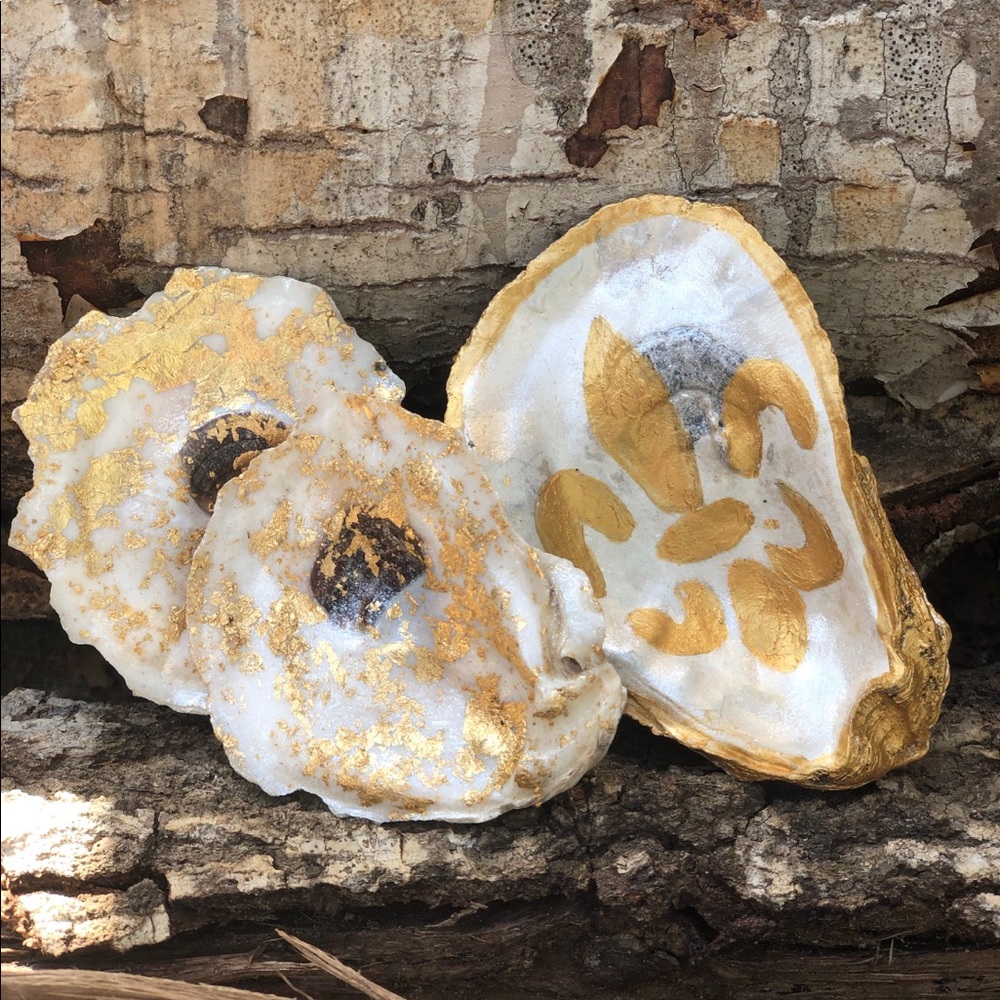 Oyster Shell Trinket Dish - Picture 2 of 4